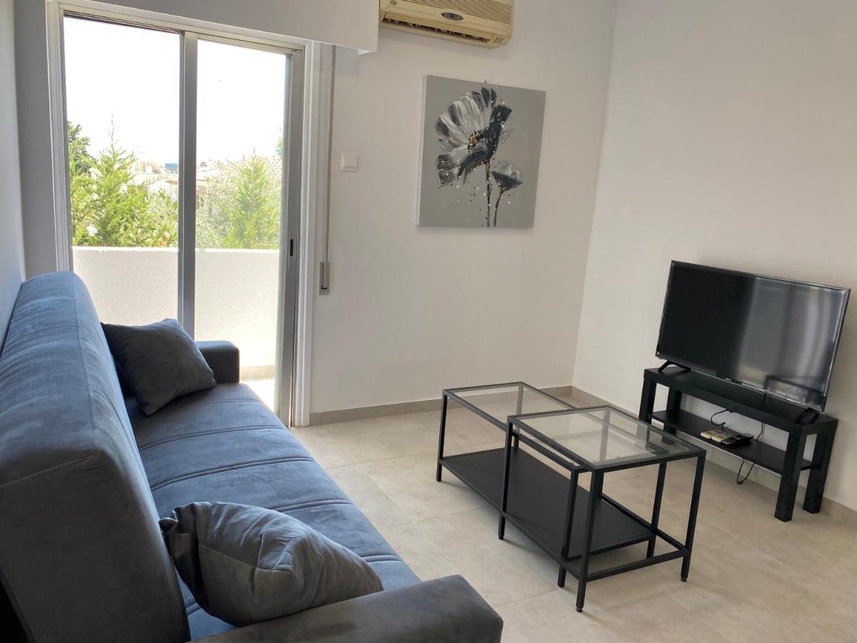 1-Bedroom Apartment With View Λεμεσός Εξωτερικό φωτογραφία